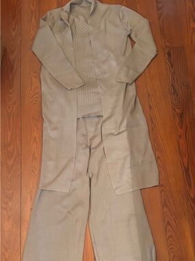 Knit Travel Wide-Leg Pants & Long Cardigan Set in Lt taupe szS  $29